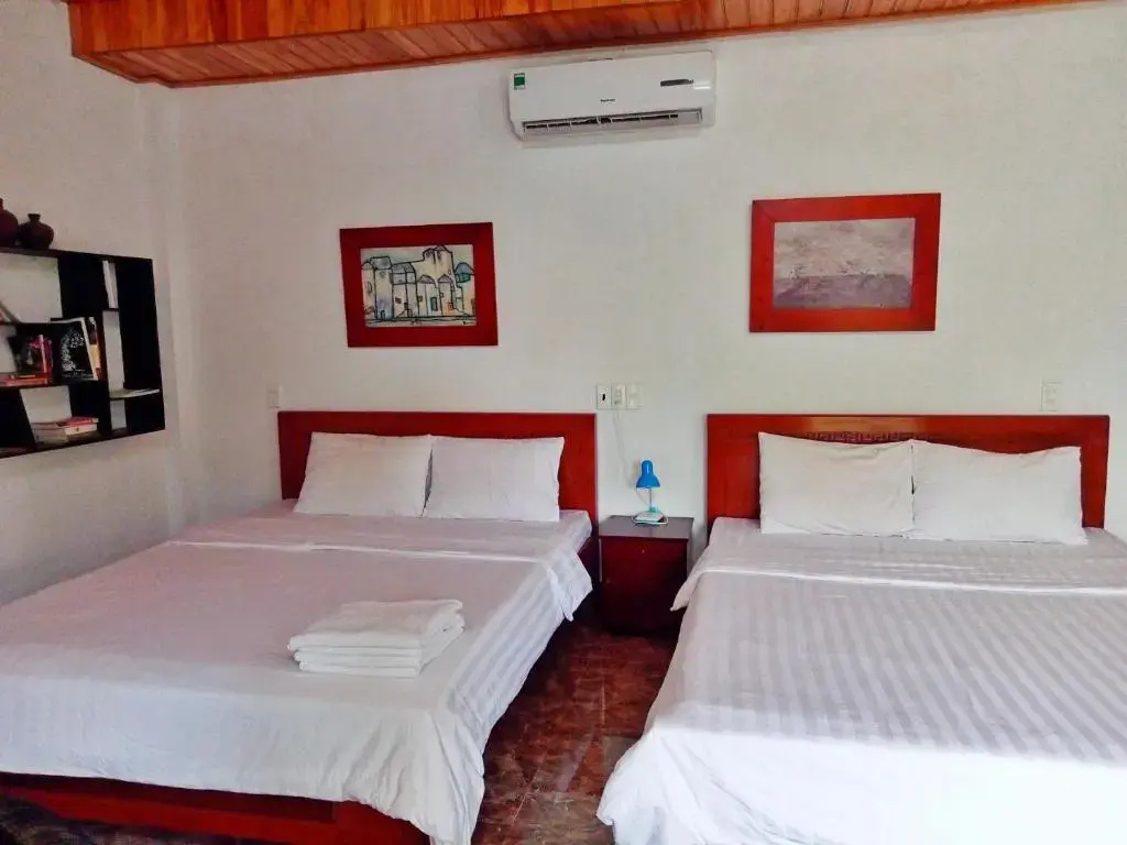 Standard room with balcony