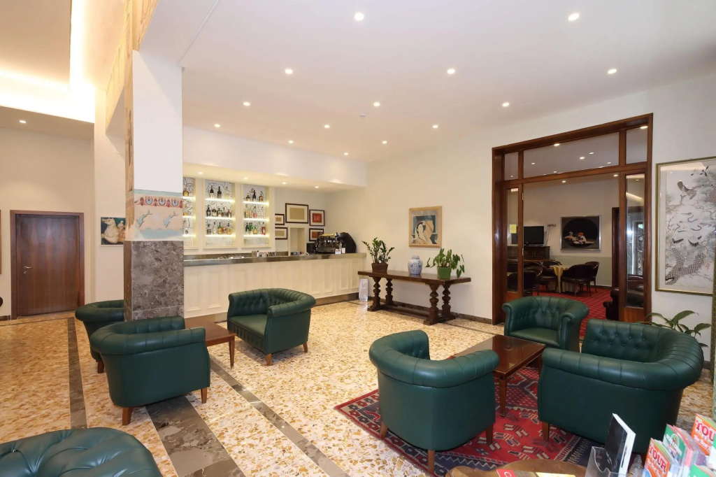 Hotel photo 25