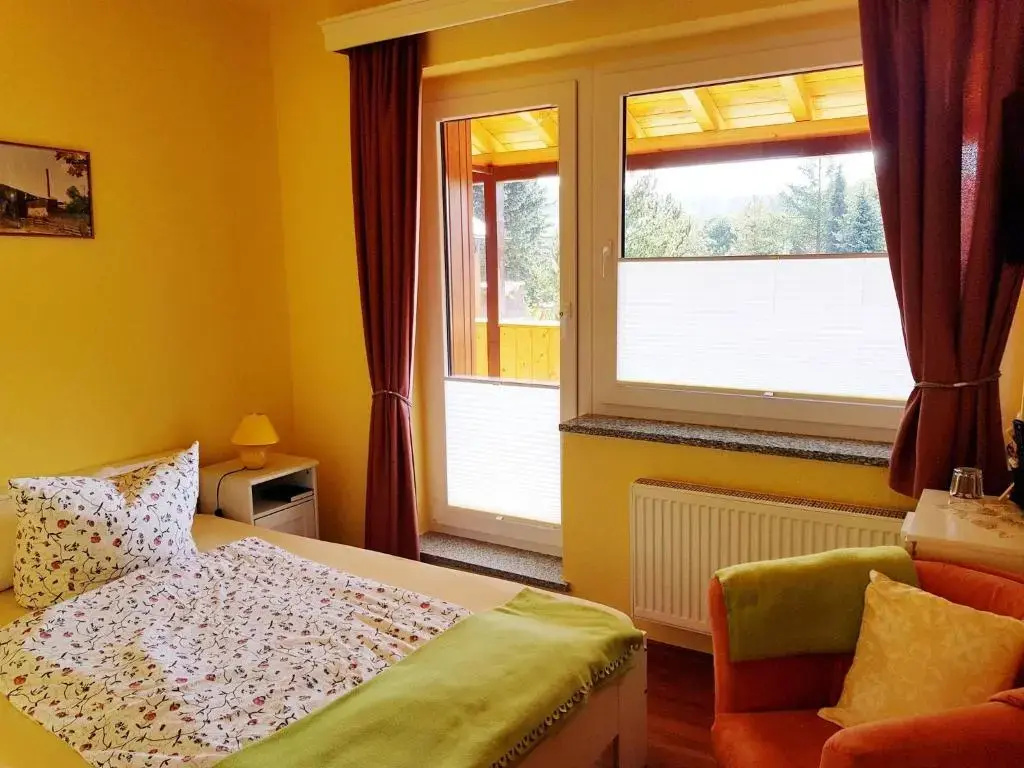 Pension "An der Erzgebirgsbahn" - Chambres