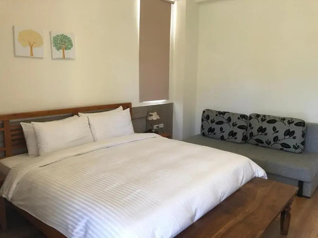 Standard Double room with balcony and with sea view (full double bed)