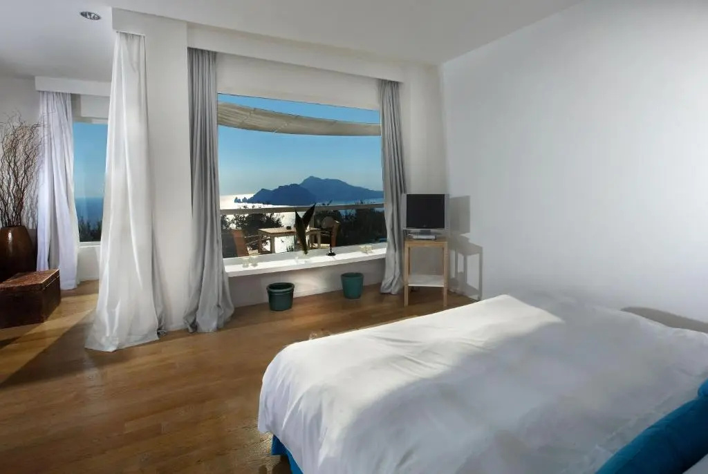 Luxury room