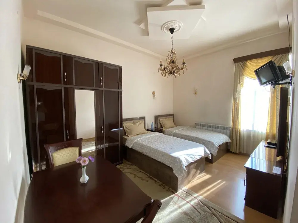 Standard Double room with balcony (full double bed)
