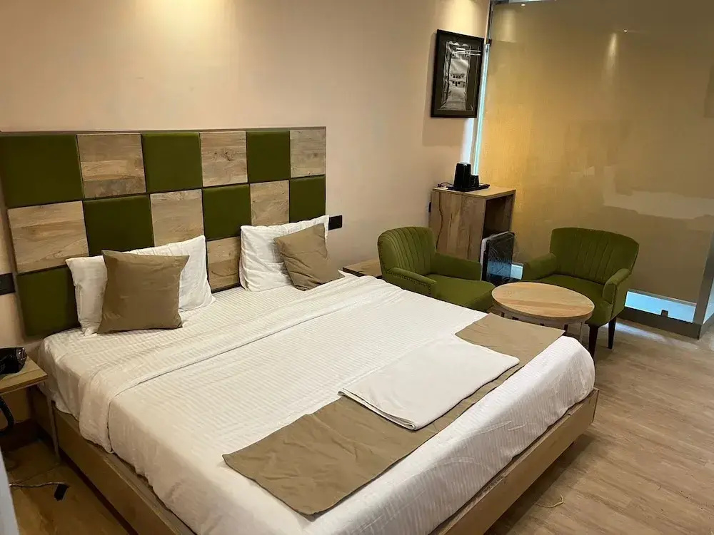 Comfort room