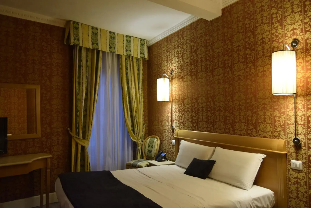 Hotel photo 24