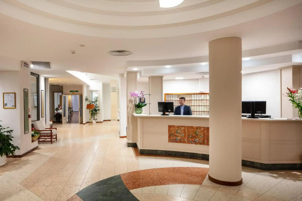 Hotel Carlo Felice - фото 2