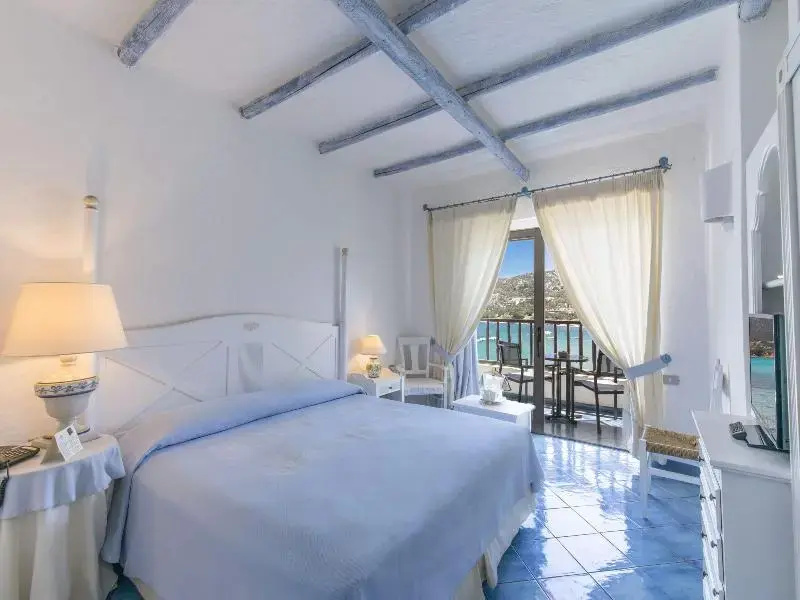 Club Hotel Baja Sardinia - Chambres