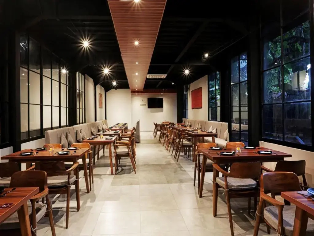 Food & Beverage