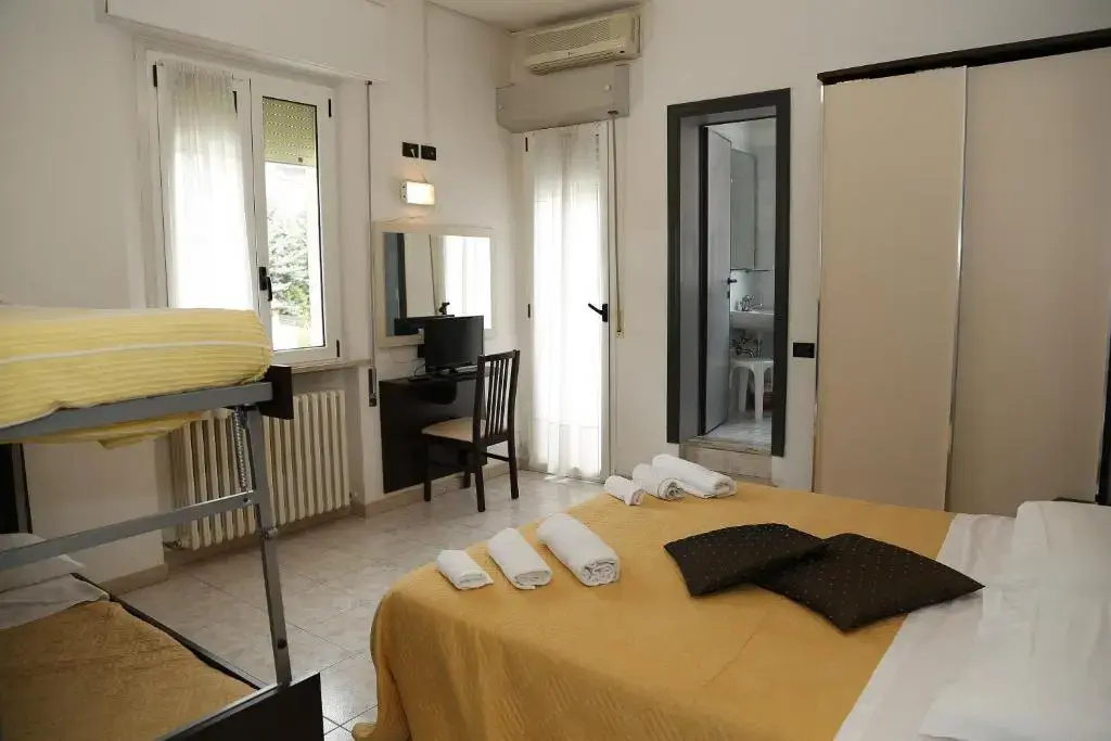 Hotel Villa Dina - Chambres