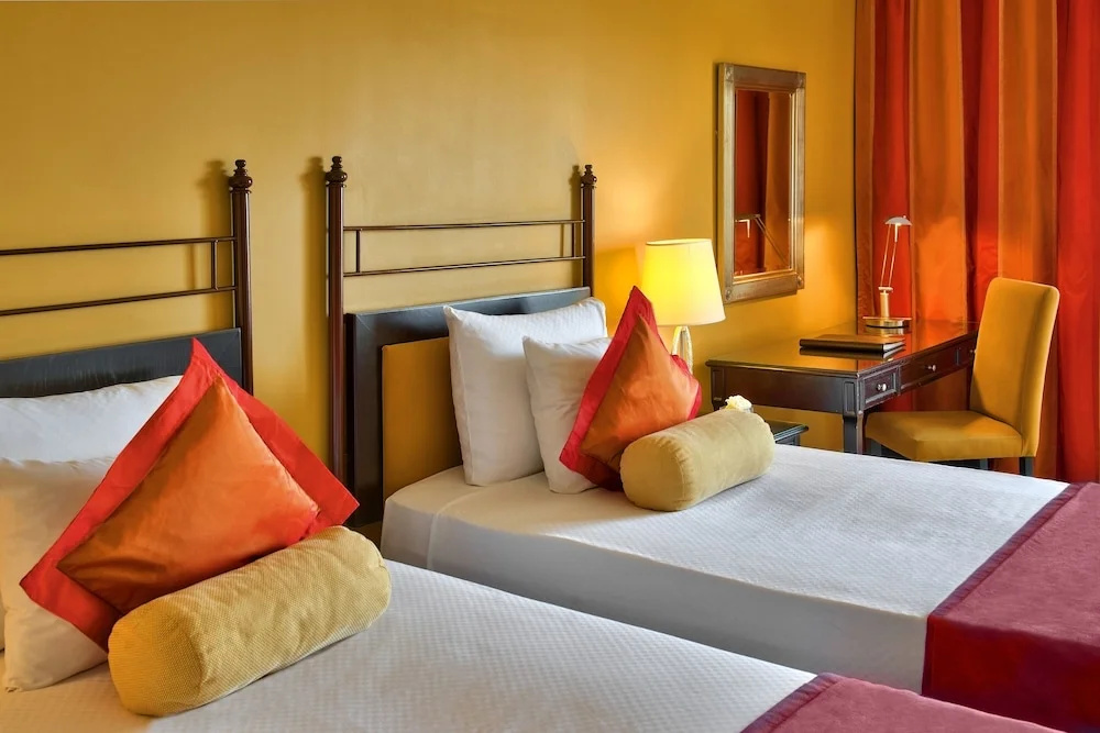 Corinthia St George's Bay - Chambres