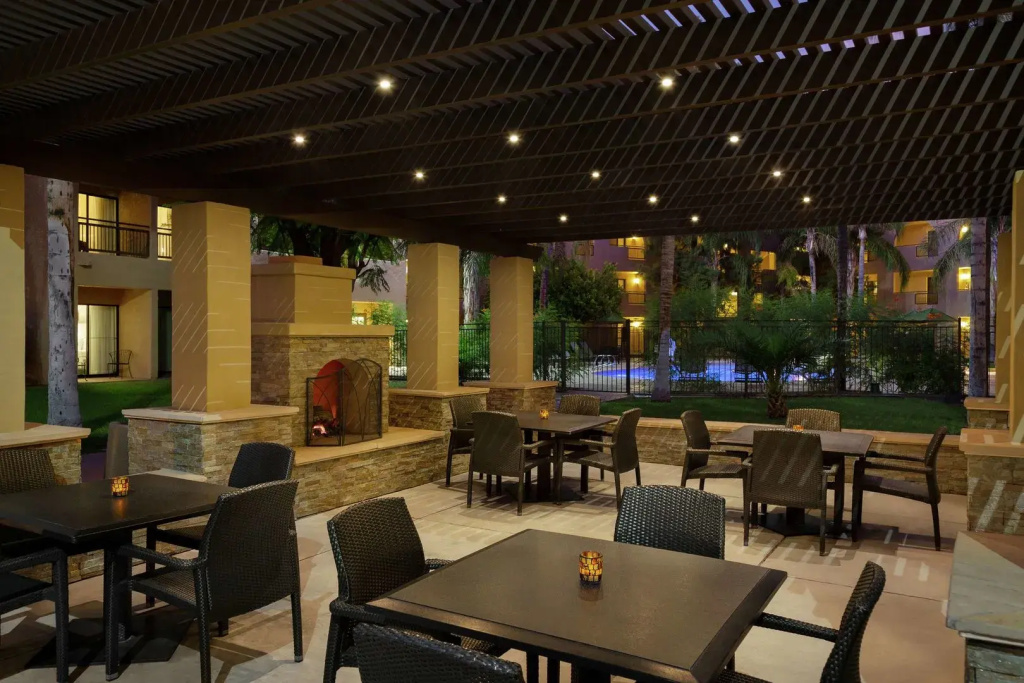 Embassy Suites by Hilton Phoenix Tempe - Général