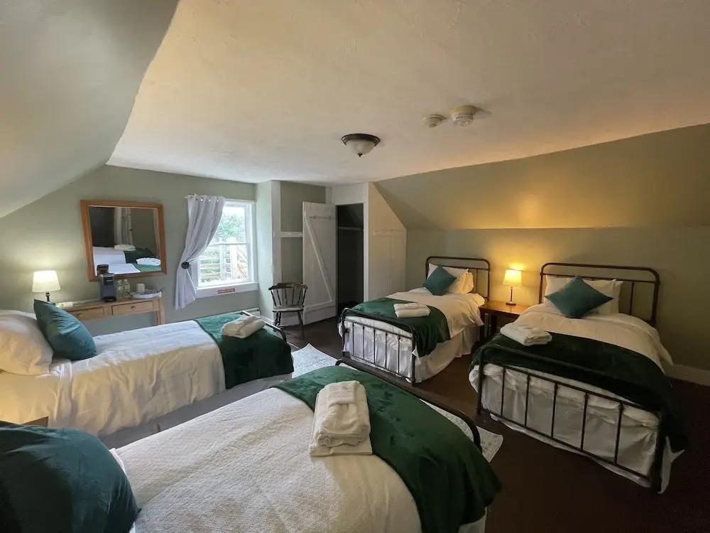 Stone Hearth Inn And Eatery - Chambres