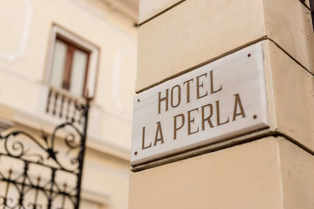 Hotel La Perla