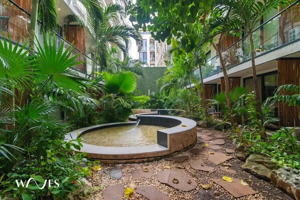 Luminous 1 Br Steps Away From the Beach
