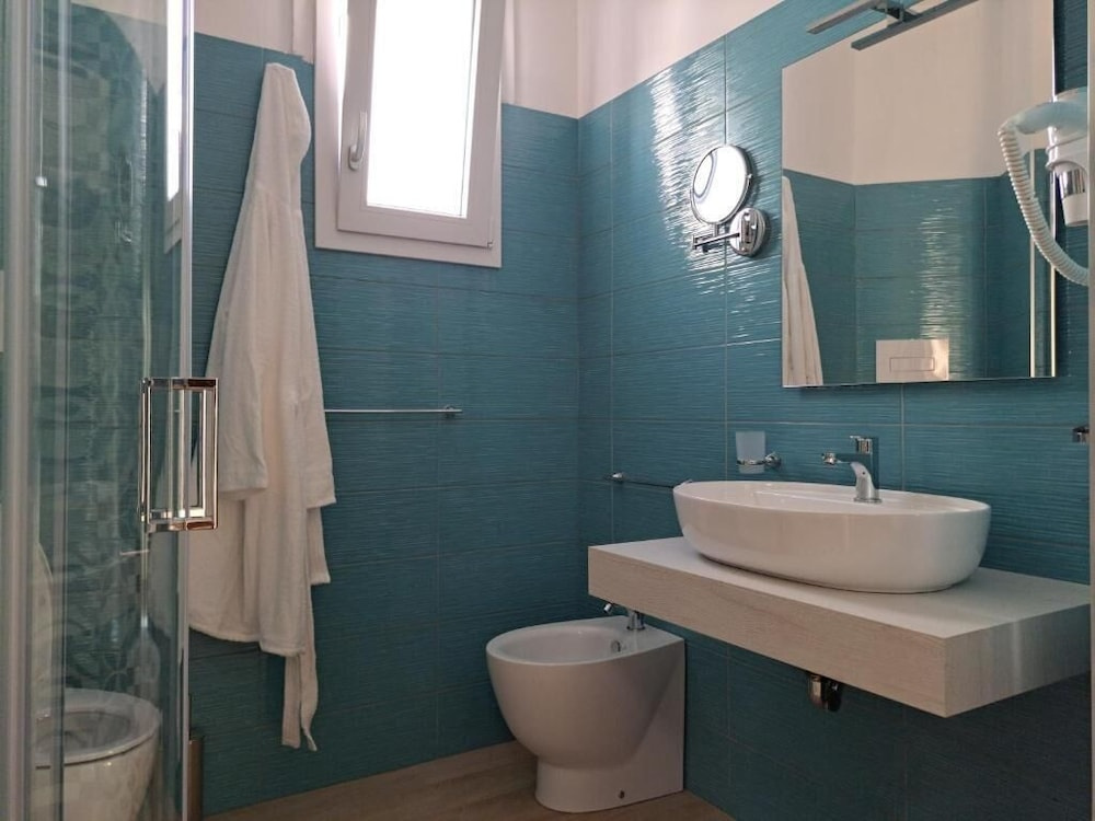 Hotel photo 32
