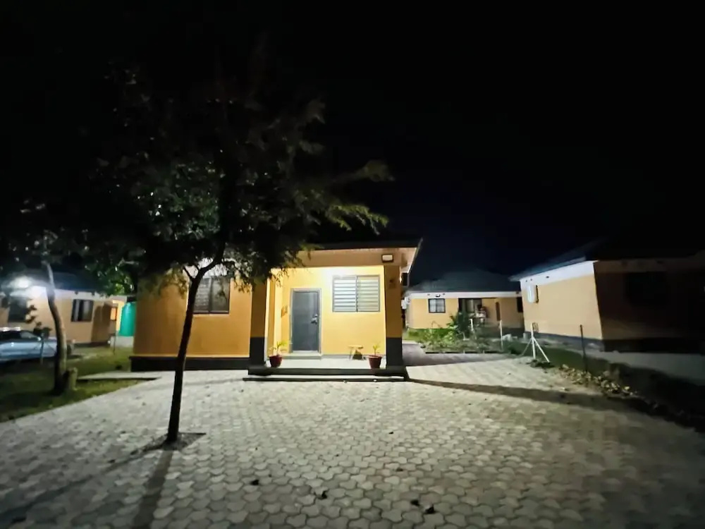 Executive Private Standing apt in Lusaka