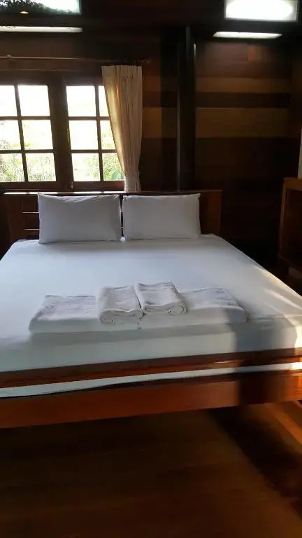 Ruean Mai Chai Khlong - Chambres
