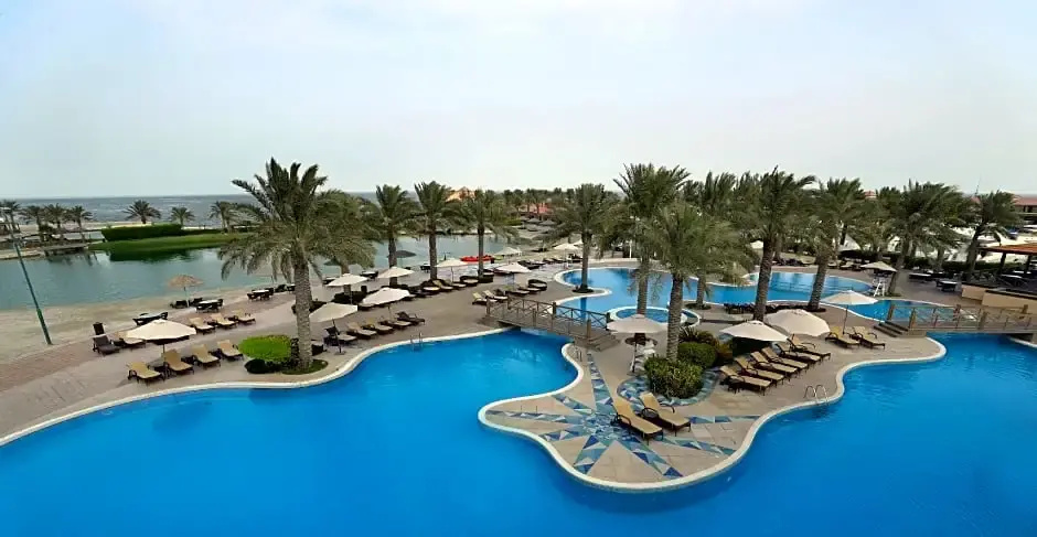 Beach & Waterfront