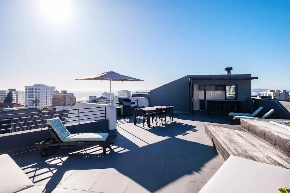 Modern Apartment w Rooftop Deck Jacuzzi Penthouse on S