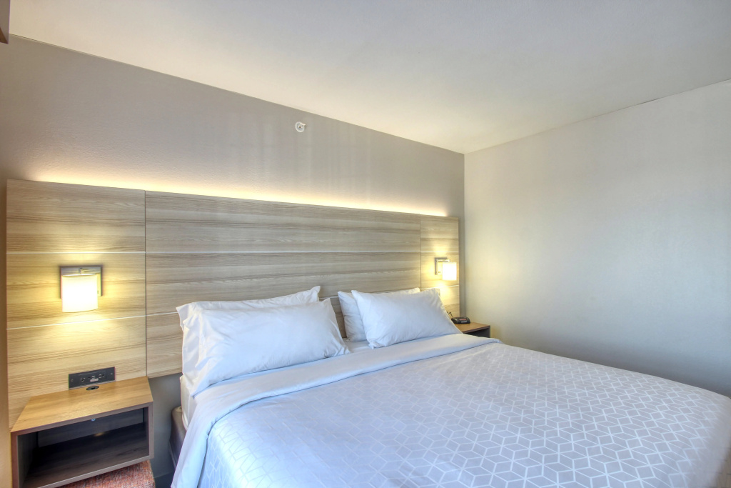 Holiday Inn Express Hotel & Suites Milwaukee Airport by IHG - Général