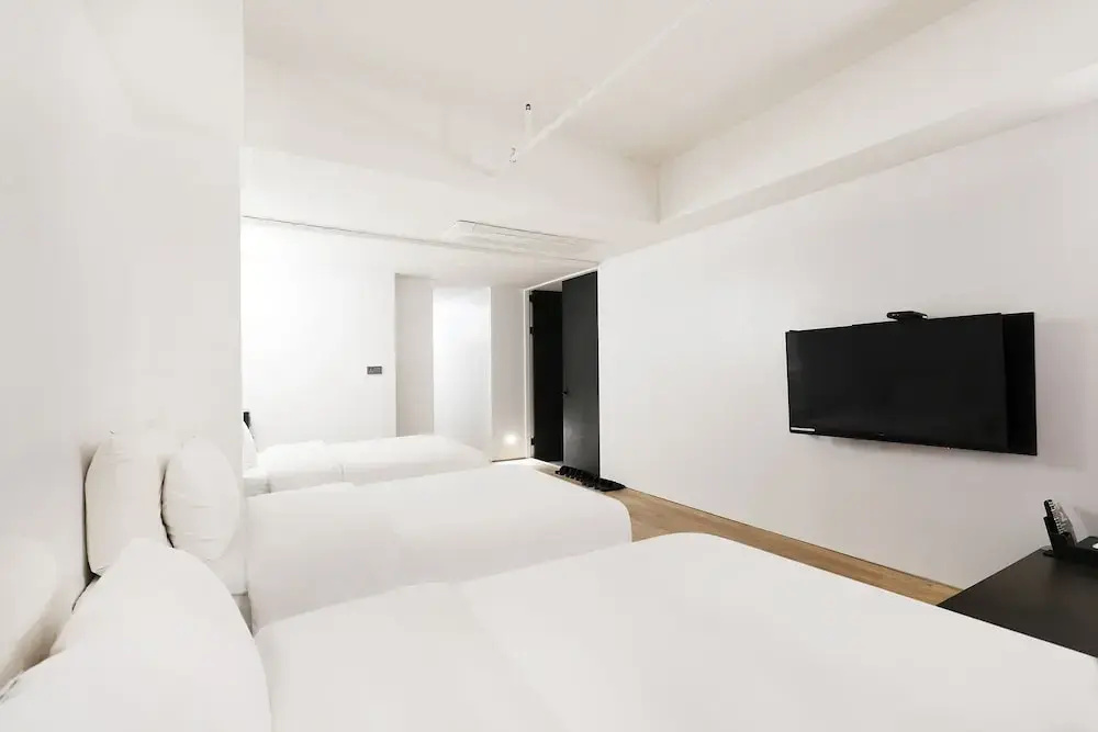 Standard Family room