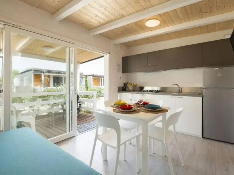 2 Bedrooms Chalet