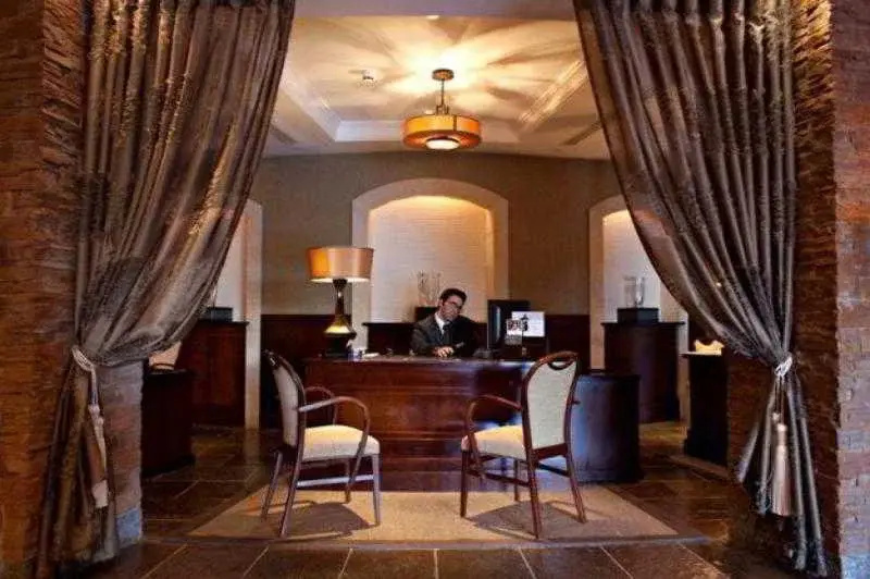 Ravensdene Lodge Hotel - Général