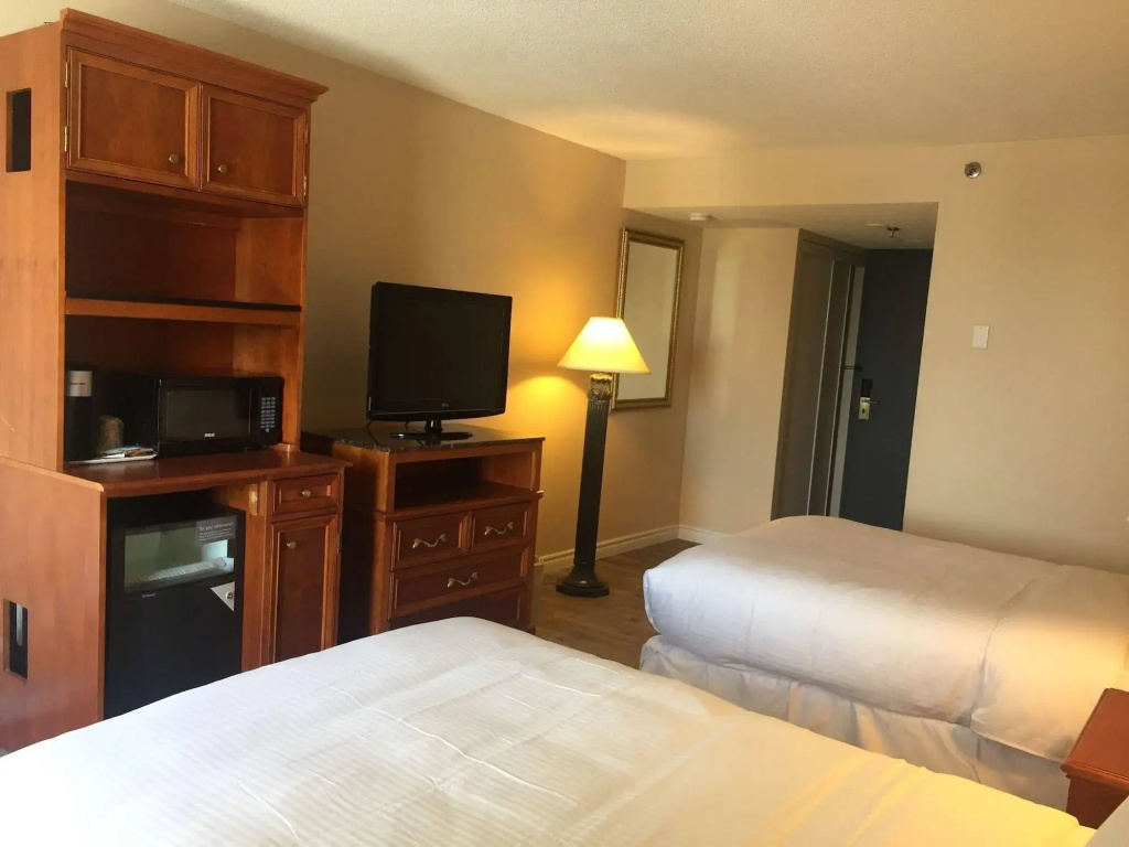 Toronto Plaza Hotel - Général