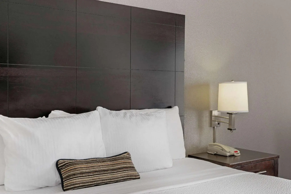 La Quinta Inn & Suites by Wyndham Houston - Westchase - Chambres