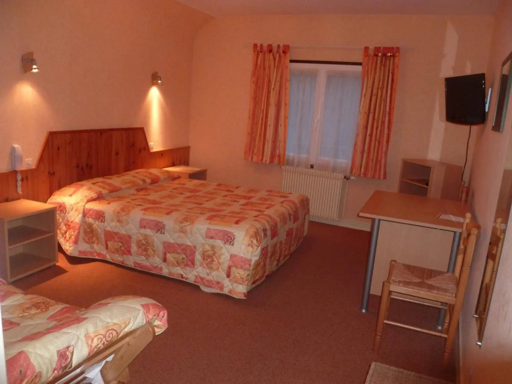 Hotel photo 12