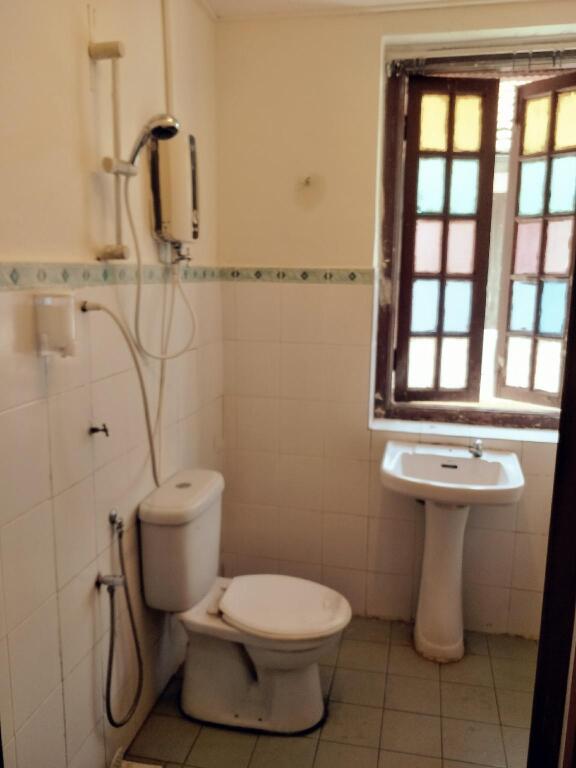 Cintamani Travellers Lodge