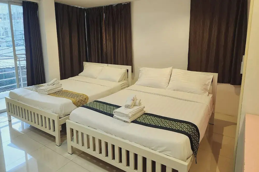 Standard Double room with balcony (twin beds)