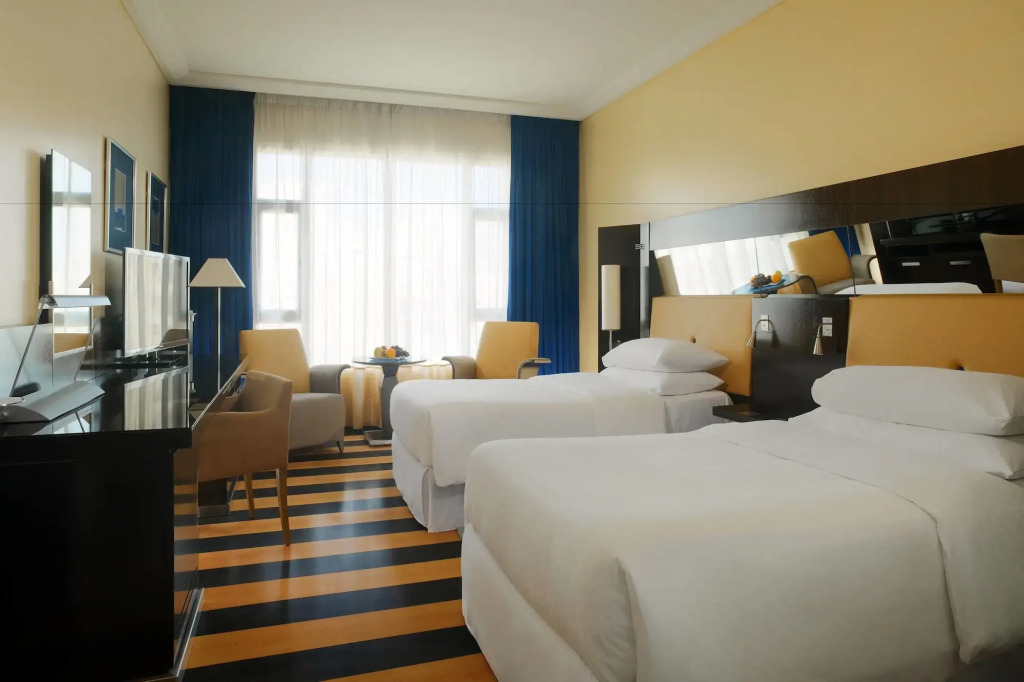 Four Points by Sheraton Le Verdun - фото 4