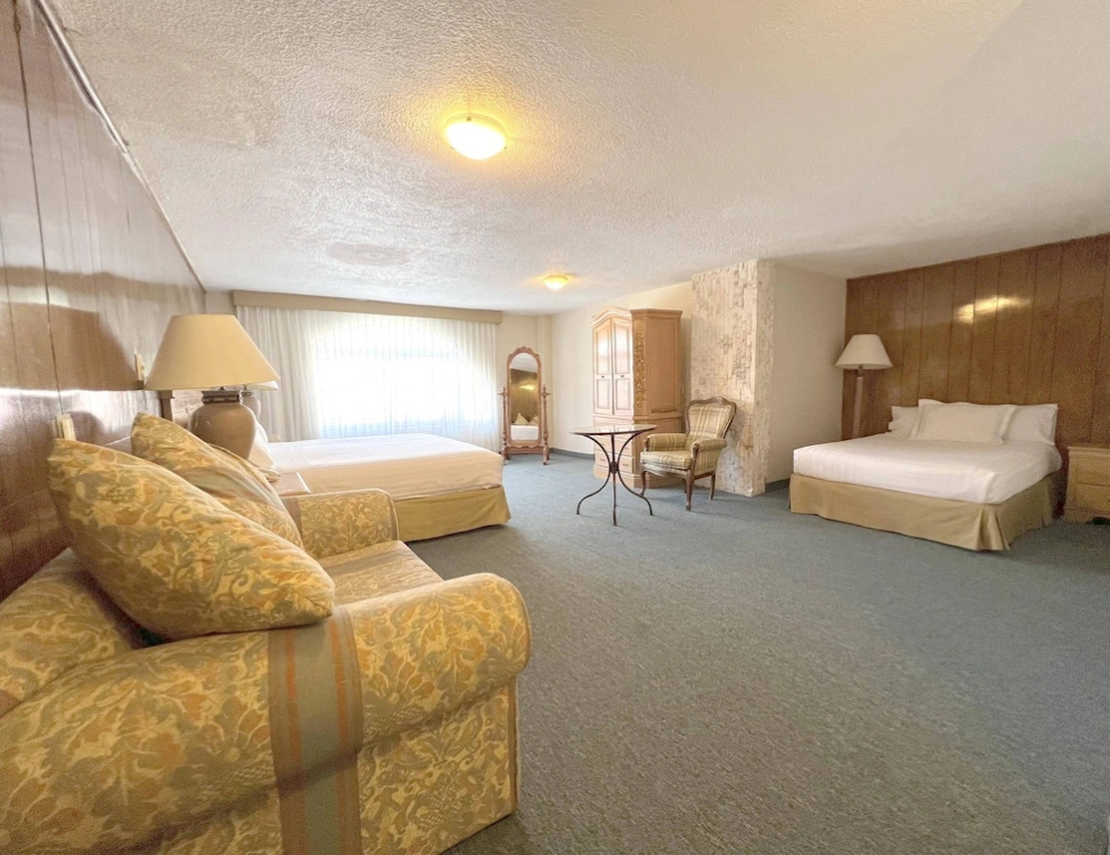 Superior Suite