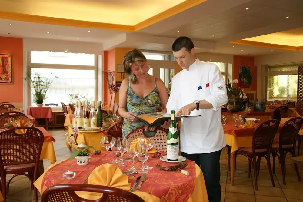 Hotel Restaurant Aux Bruyères - Général