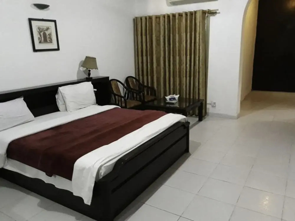 Margalla Lodge - Chambres