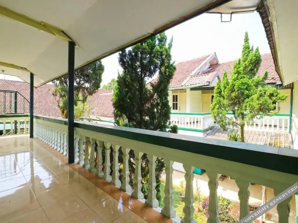 Balcony & Terrace