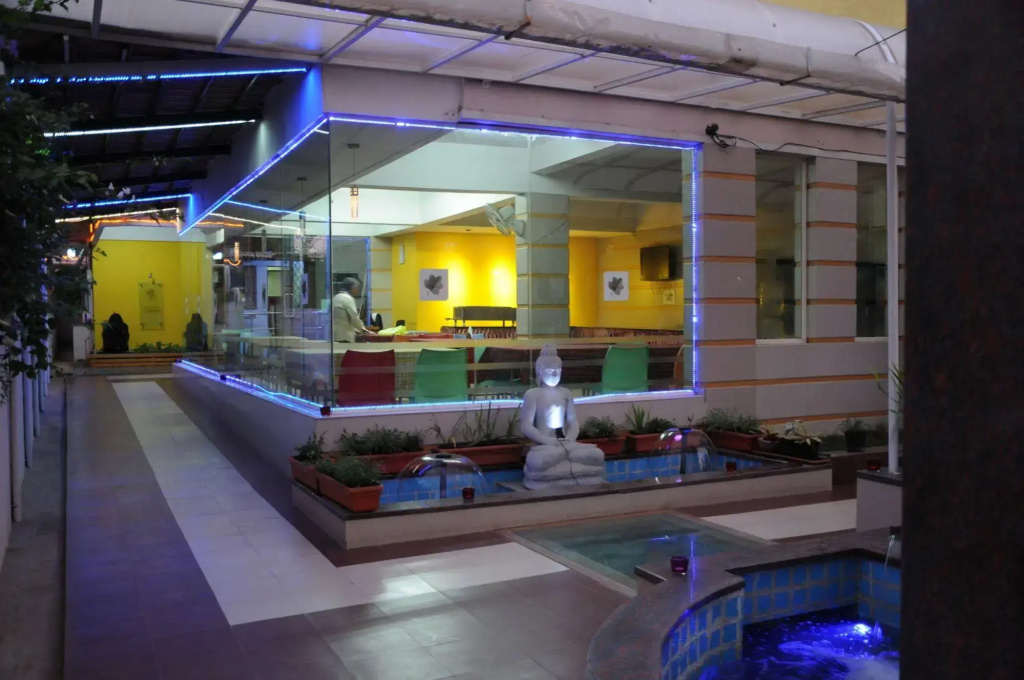 Hotel photo 2