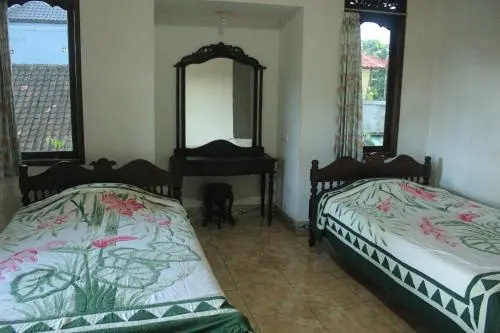 Sunarta House Home Stay