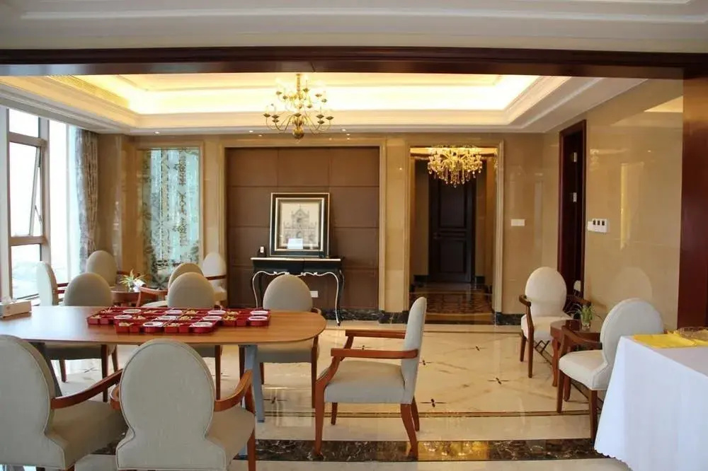 Hangzhou Lingtaoge Hotel - Général