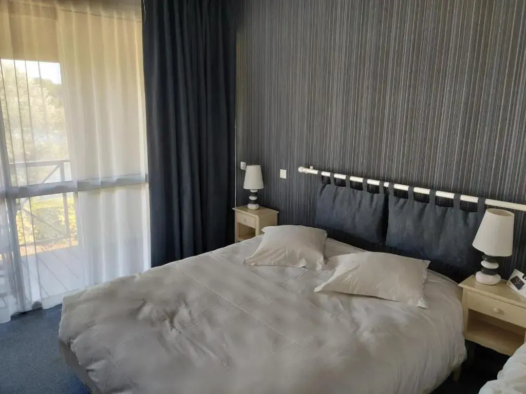 Hotel The Originals Les Jardins du Lac (ex Relais du Silence) - Chambres