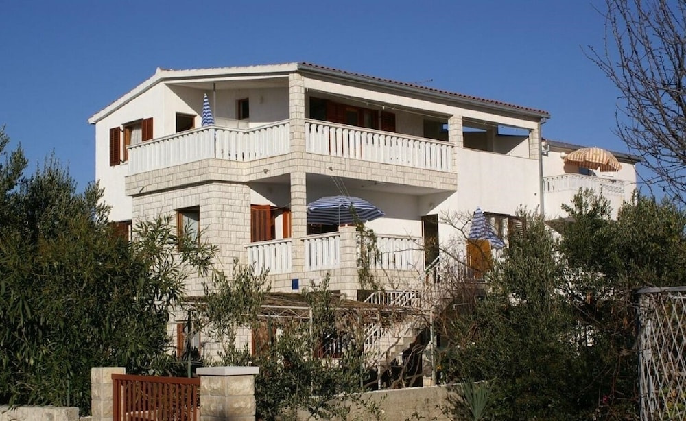 Apartments Amalija