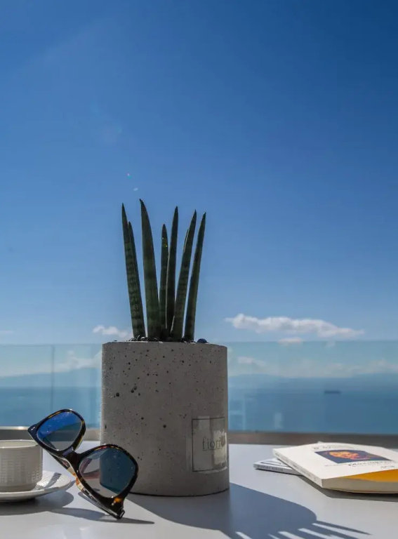 Superior Double room with balcony and with sea view (full double bed)