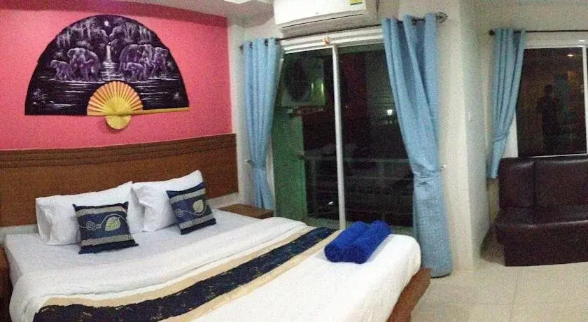 Hotel photo 13