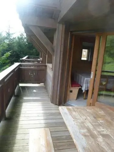 Balcony & Terrace