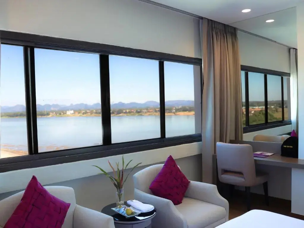 Fortune River View Hotel Nakhon Phanom - Chambres