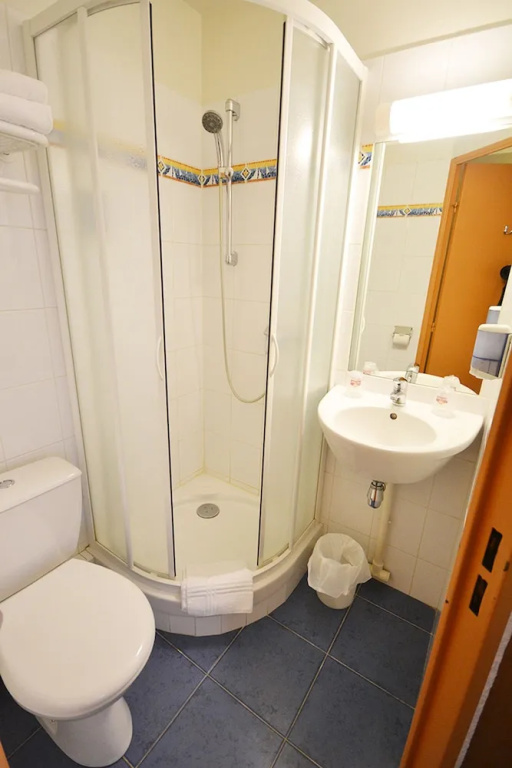 Brit Hotel Caen Herouville - Chambres