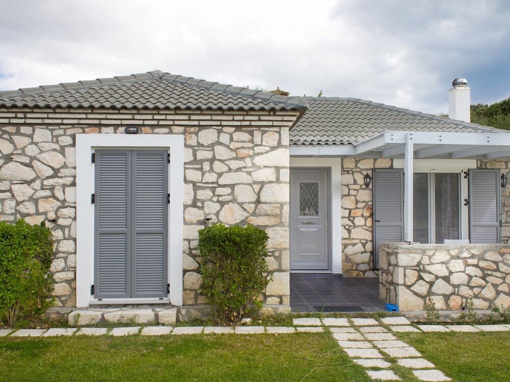 Welcoming Villa near Sea in Agrilia 3 * - pic #23