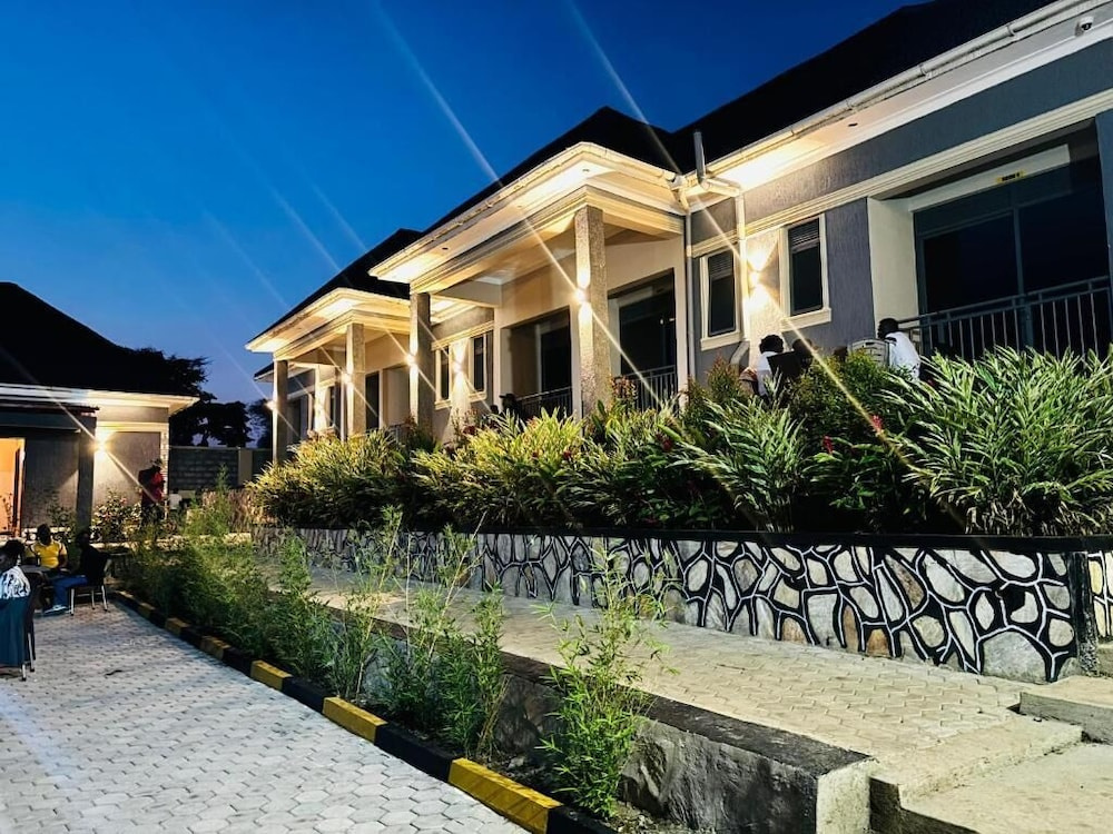 Shimo Resort Hotel