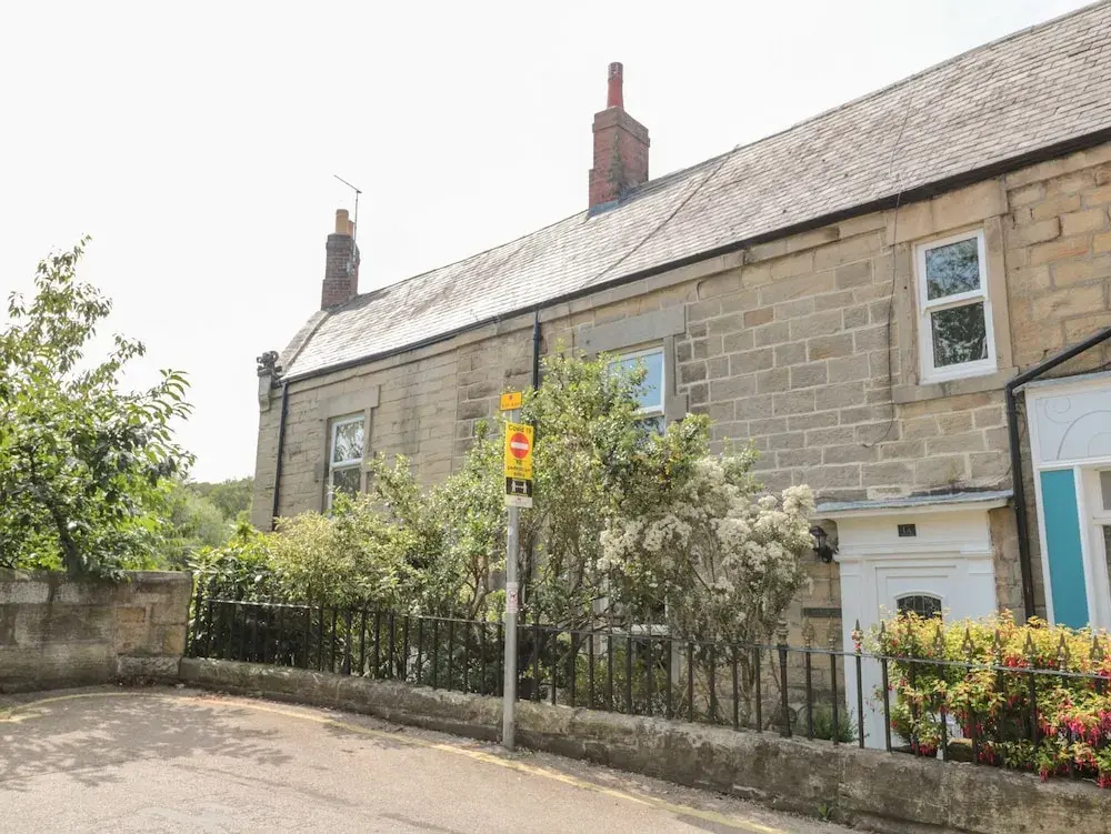 1A Chantry Place