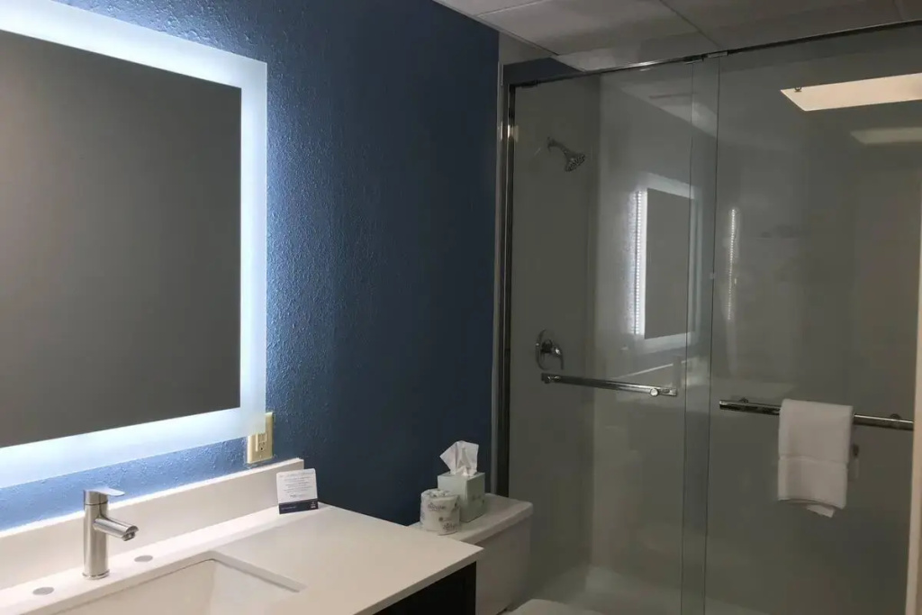 Hawthorn Extended Stay by Wyndham Chambersburg - Chambres